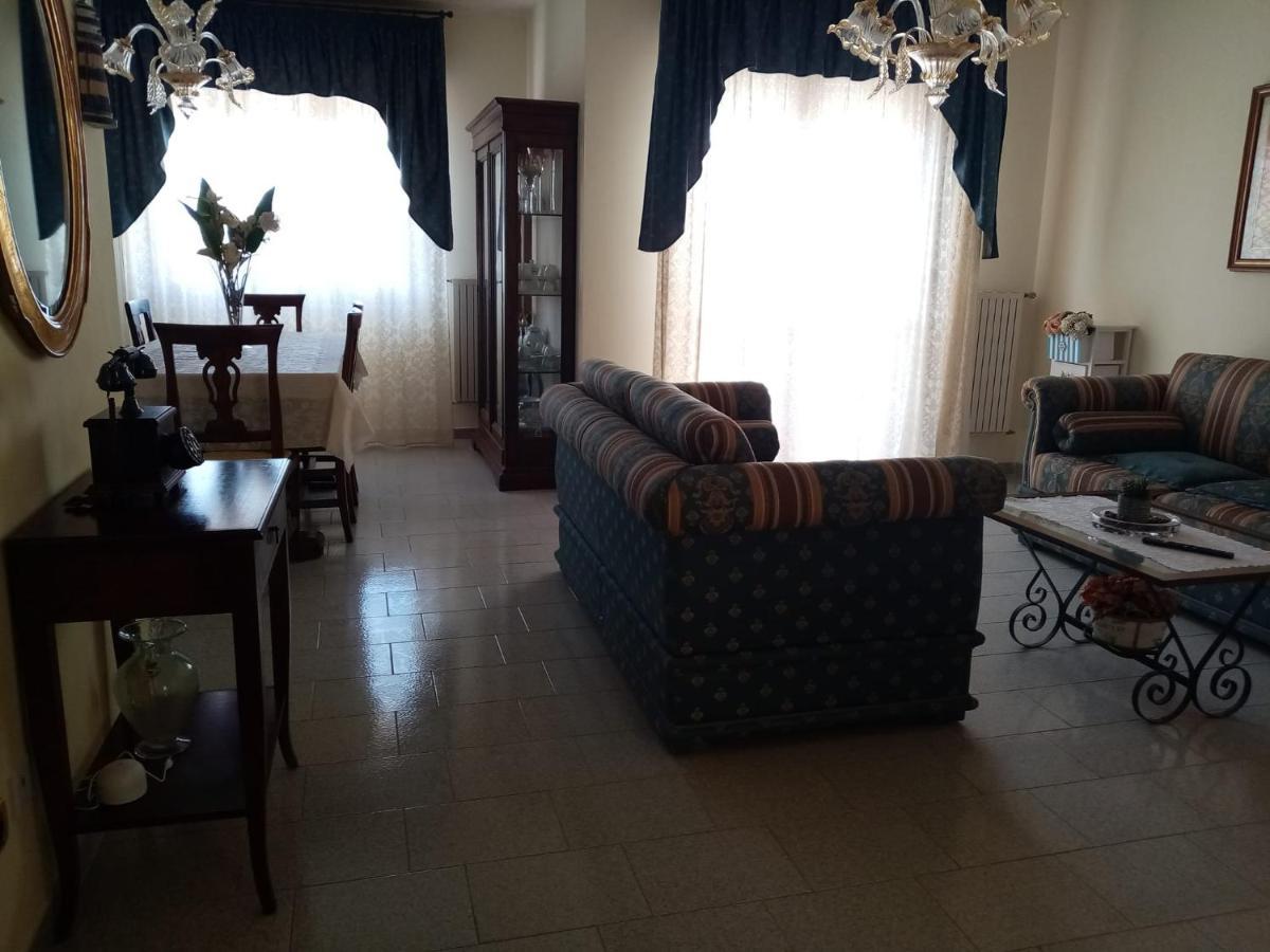 Bed and Breakfast Le stanze di Botticelli Termoli Esterno foto